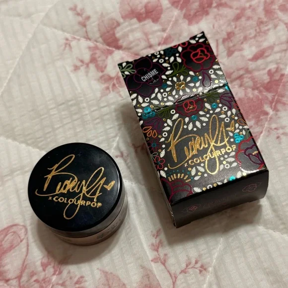 ColourPop x Becky G - Picture 1 of 3